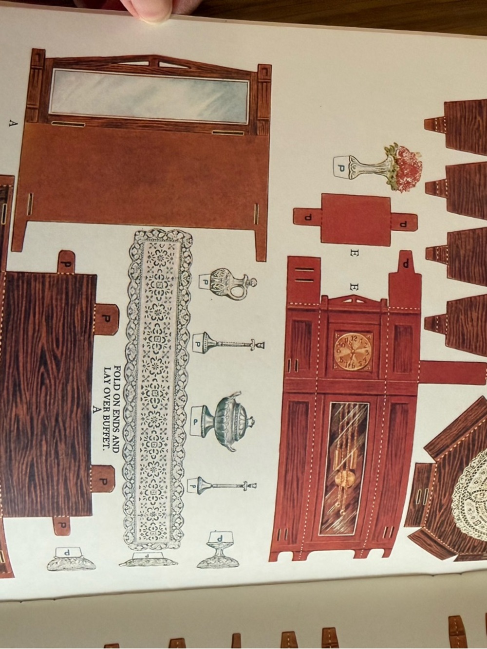 VNTG 1981 Dover "Cut & Assemble Paper Dollhouse Furniture" - UNCUT & Complete - Picture 8 of 16